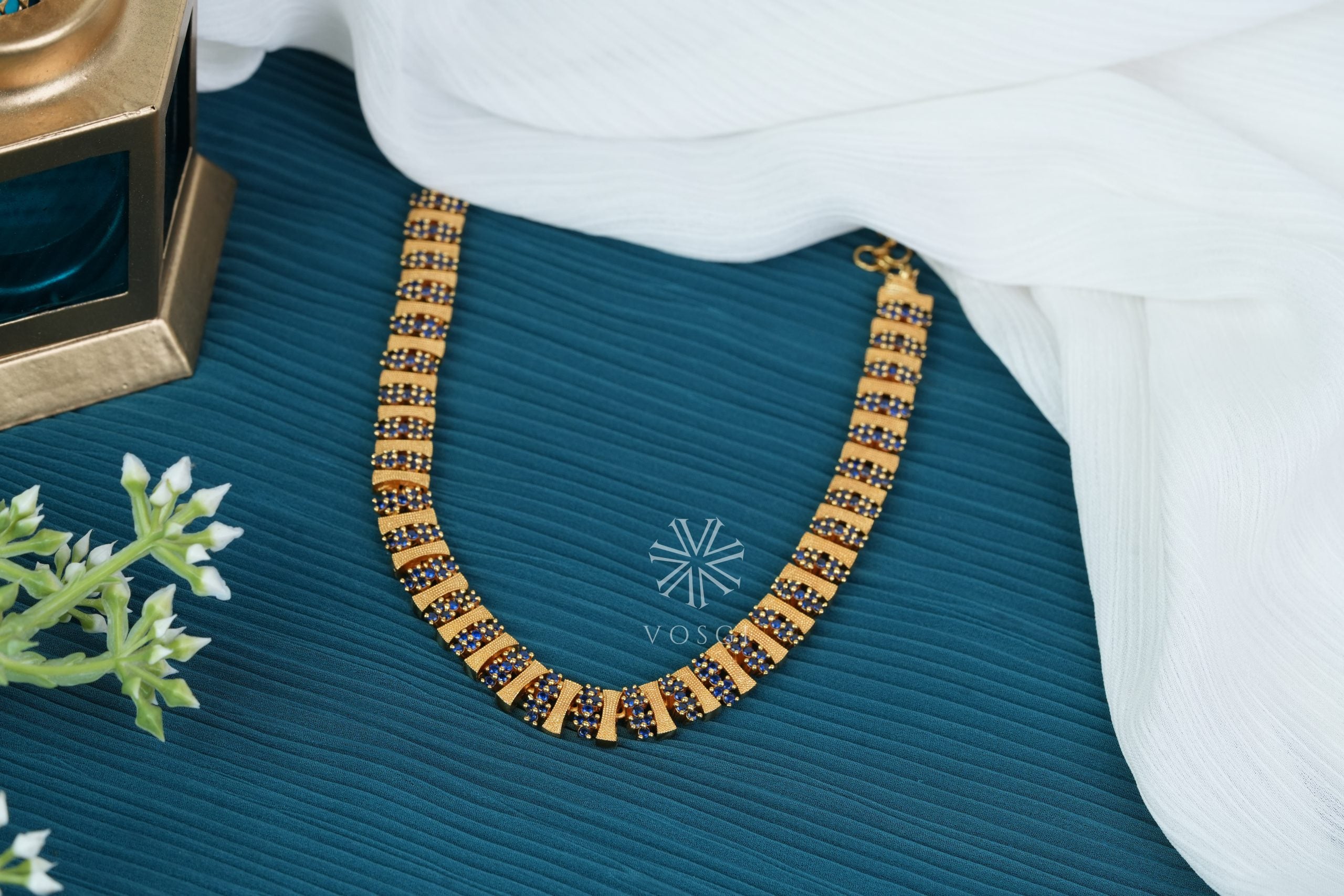 simple choker necklace for women