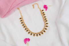 GOLD TONED NECKLACE