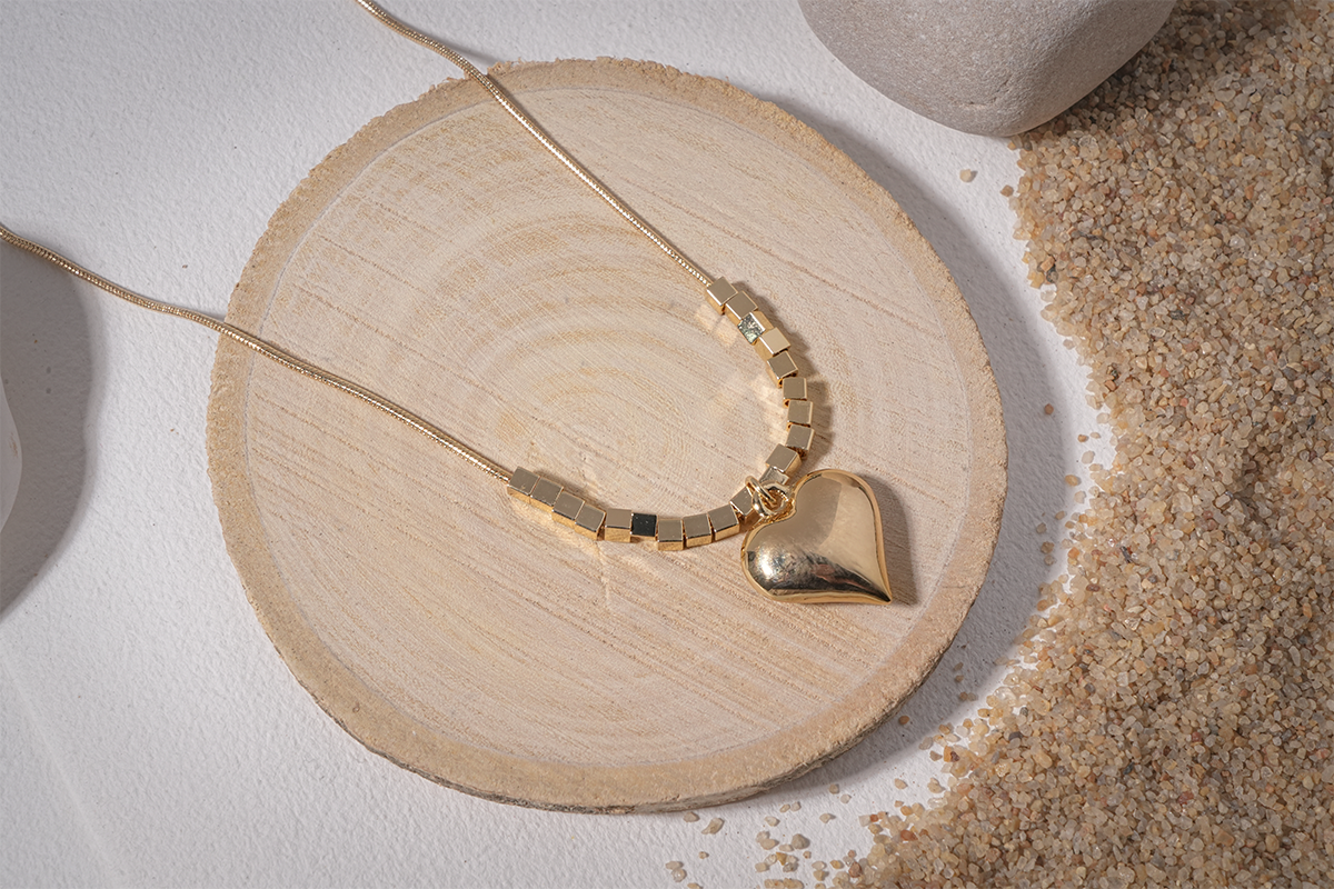 vosgi necklace for women with love pendant