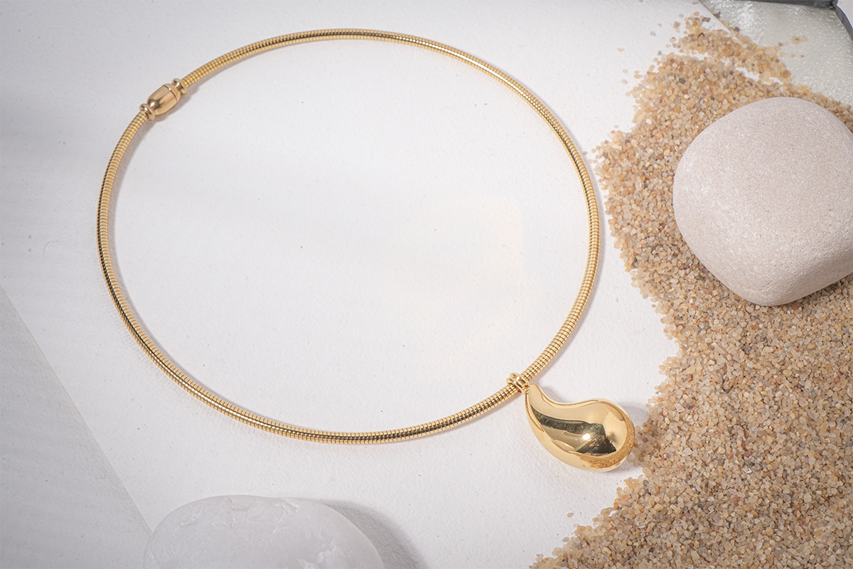 vosgi chain for women