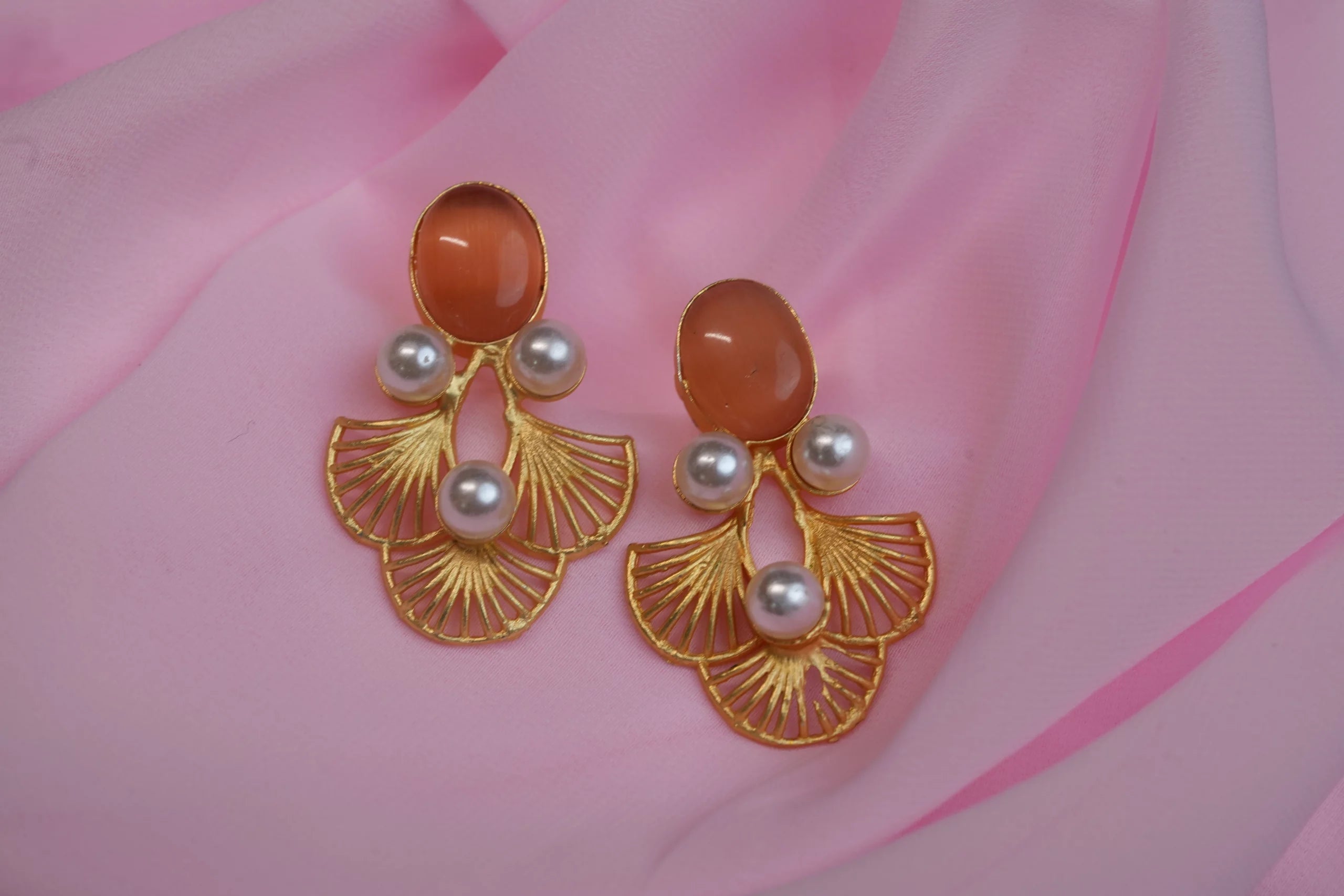 IMITATION JEWELERY FOR WOMEN