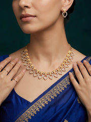 Elegant Statement Necklace with Geometric Drop Motifs