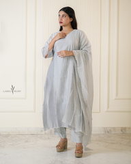 Off white Pure chanderi suit with mul chanderi scalloped dupatta ,Mul lining