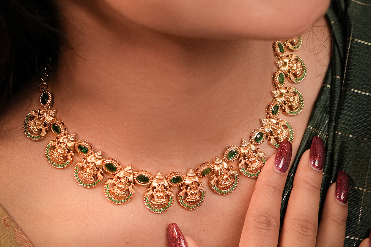 Temple antiques jewellery