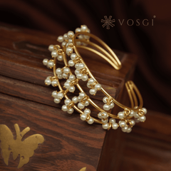 MINIMALIST GOLD BRACLET